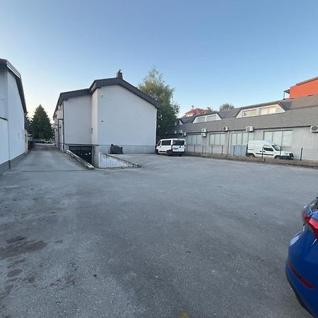 Apartmani Vacanza Zagreb Eksteriør bilde